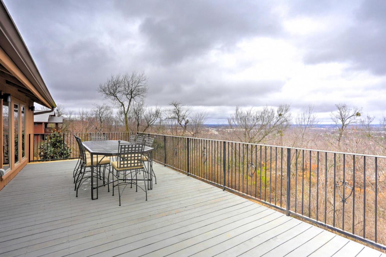 Beautiful Central Fayetteville Townhome With Views! Esterno foto