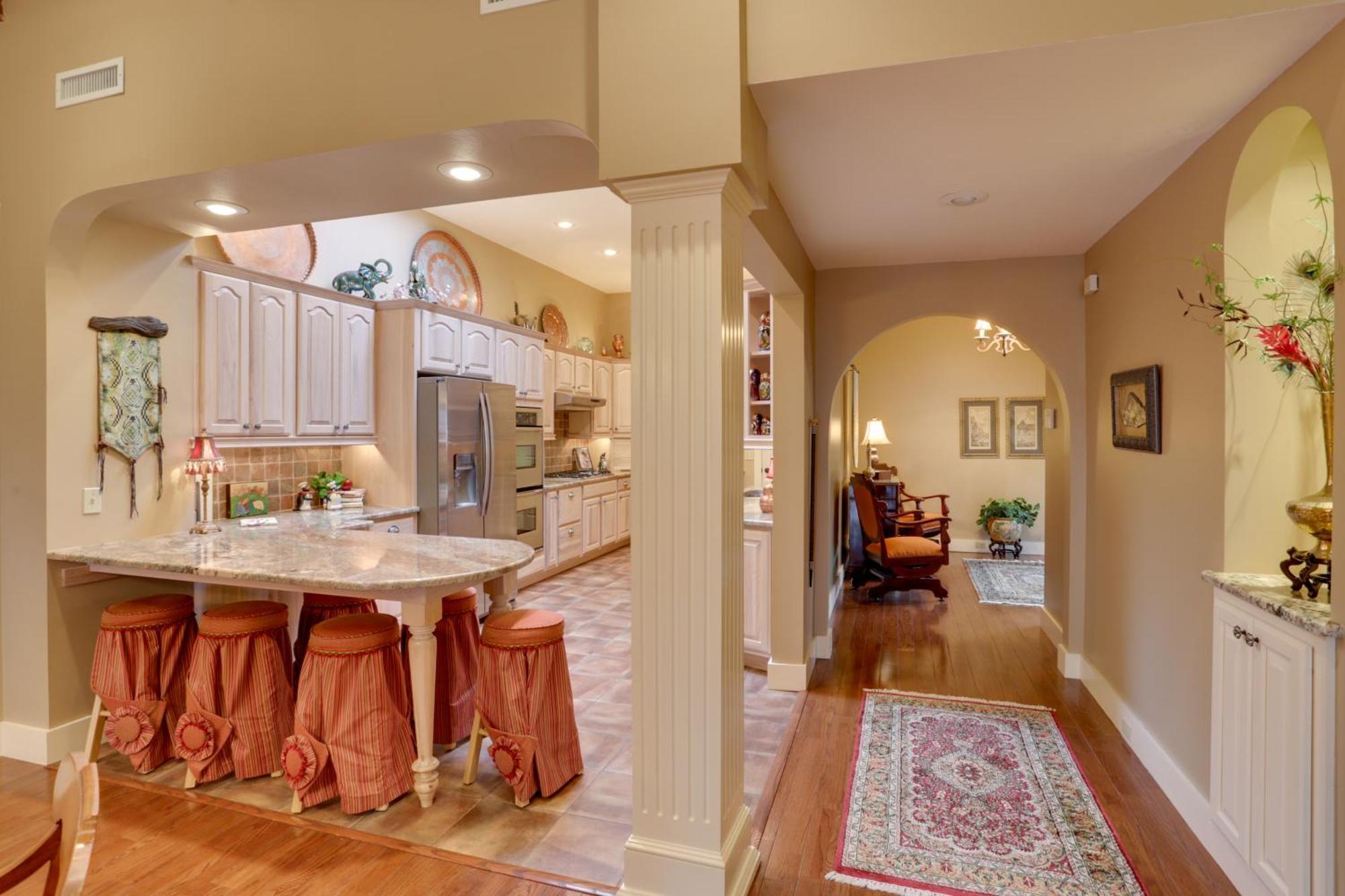 Beautiful Central Fayetteville Townhome With Views! Esterno foto